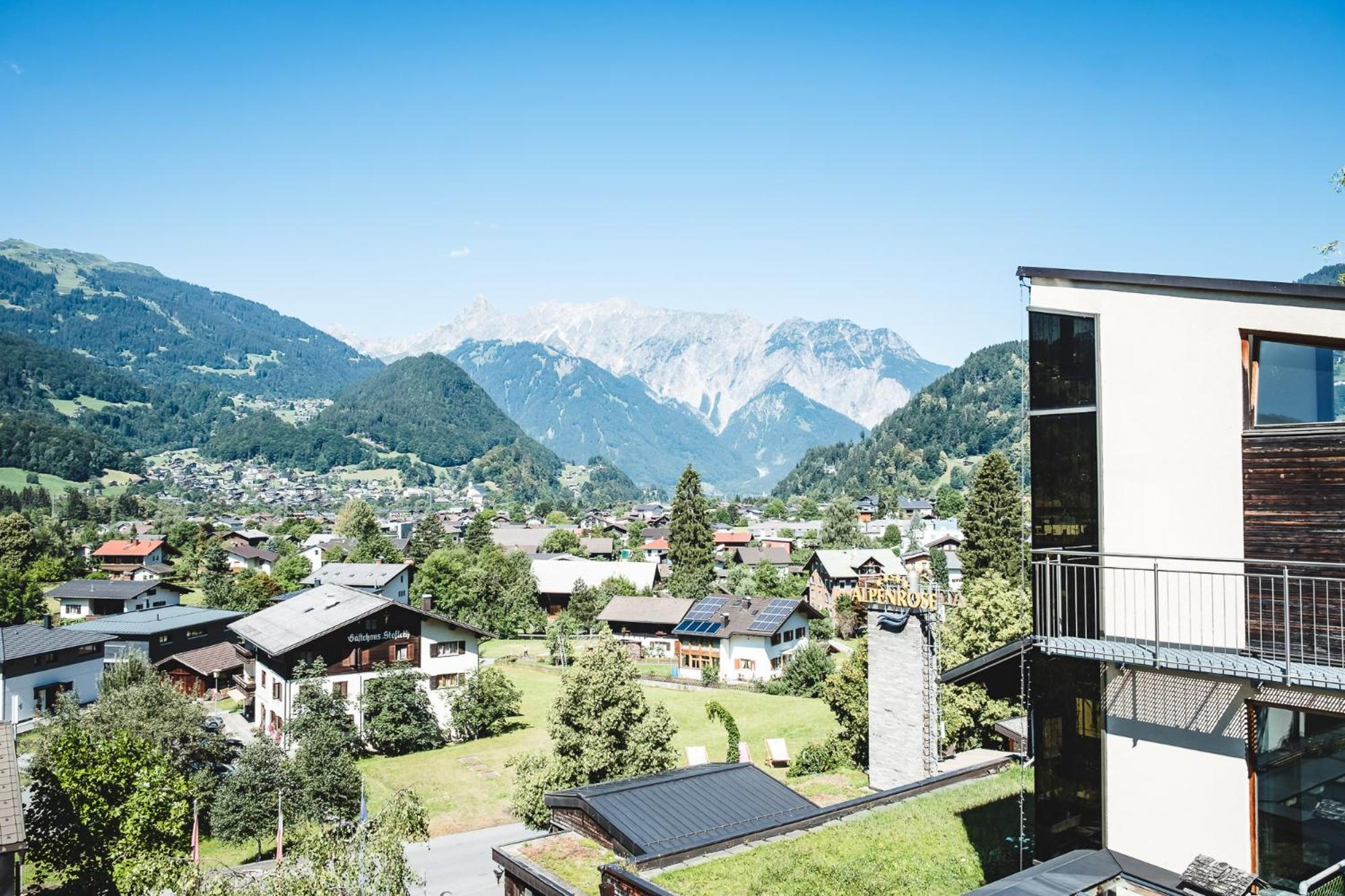 Aktiv & Spa Hotel Alpenrose Schruns Bagian luar foto